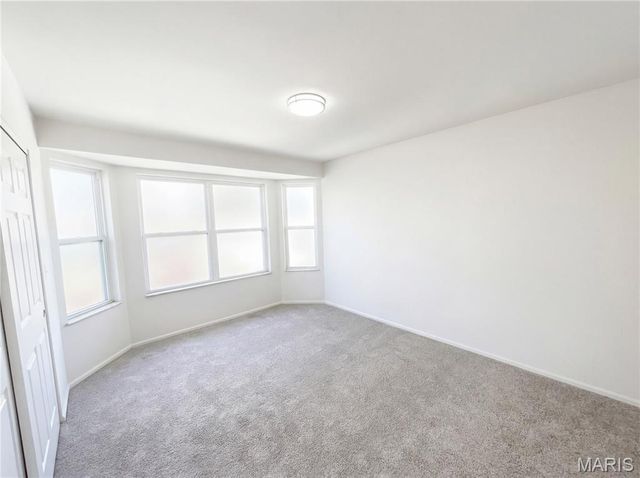 2659 Liberty Gardens Drive, Florissant, MO 63031