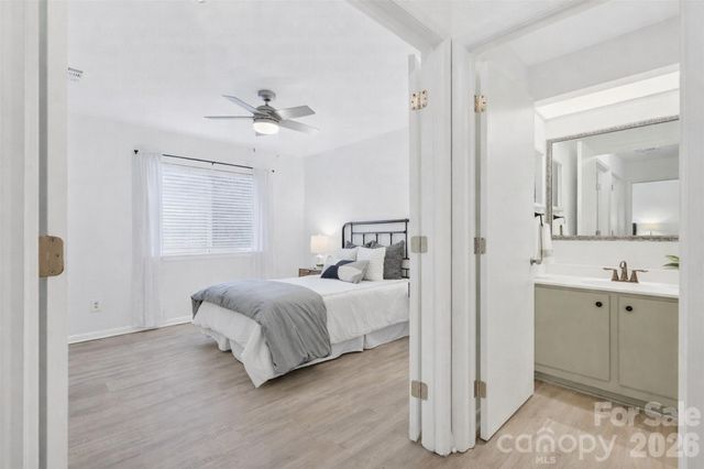 1047 Sardis Cove Drive, Charlotte, NC 28270