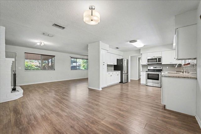 2349 MOODY AVENUE, Orange Park, FL 32073