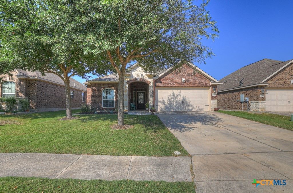 327 Amaryllis, New Braunfels, TX 78132