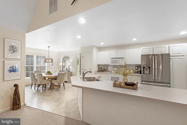 844 GLEN DR, Bethany Beach, DE 19930