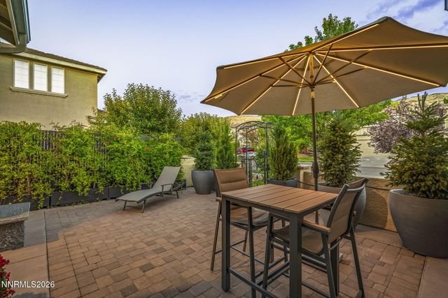 2740 ALBAZANO Drive, Sparks, NV 89436