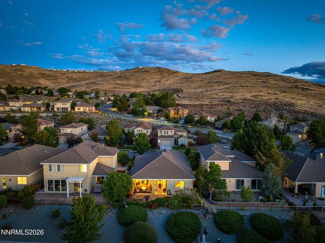 2740 ALBAZANO Drive, Sparks, NV 89436