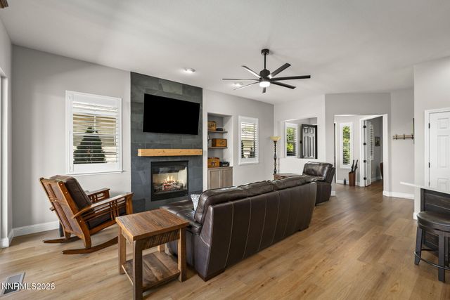 2740 ALBAZANO Drive, Sparks, NV 89436