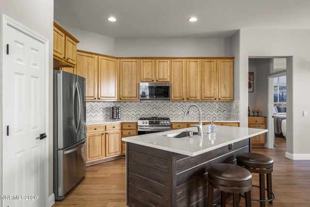 2740 ALBAZANO Drive, Sparks, NV 89436