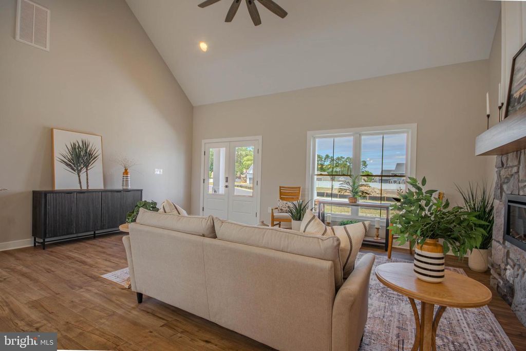 Image 7 of property listing at 5829 PERCHERON DR, Salisbury, MD 21801