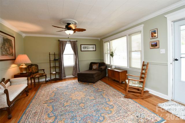 1650 Hughes Gap Road, Bakersville, NC 28705