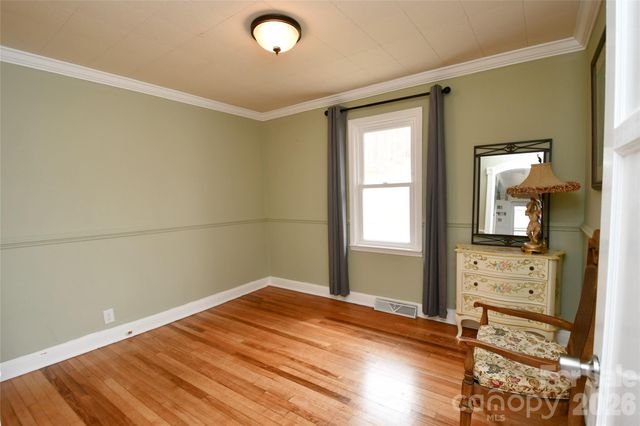 1650 Hughes Gap Road, Bakersville, NC 28705