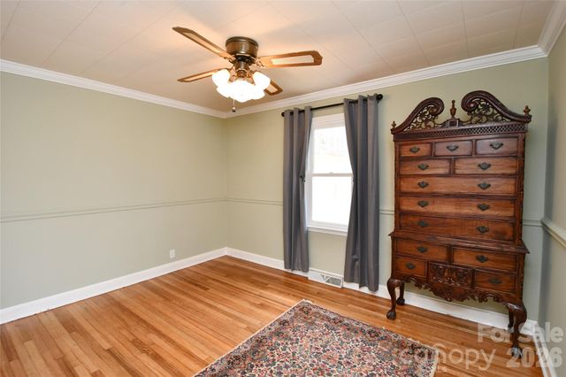 1650 Hughes Gap Road, Bakersville, NC 28705