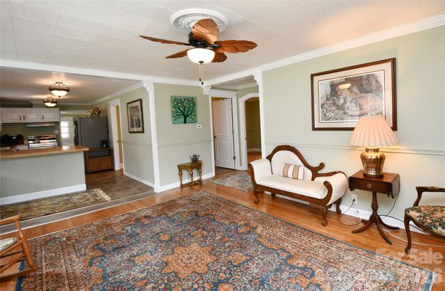 1650 Hughes Gap Road, Bakersville, NC 28705