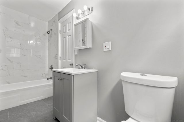 31 Whittier Street, Bridgeport, CT 06605