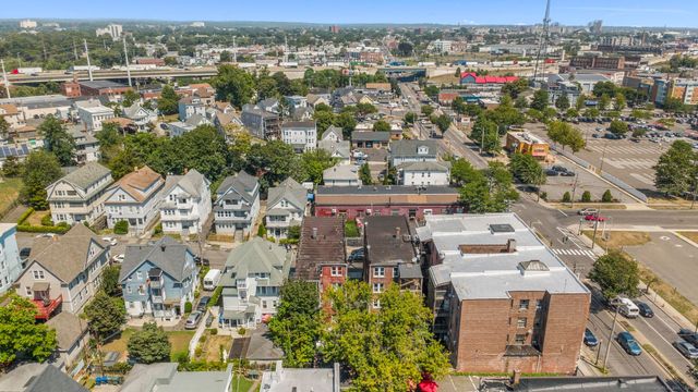 31 Whittier Street, Bridgeport, CT 06605