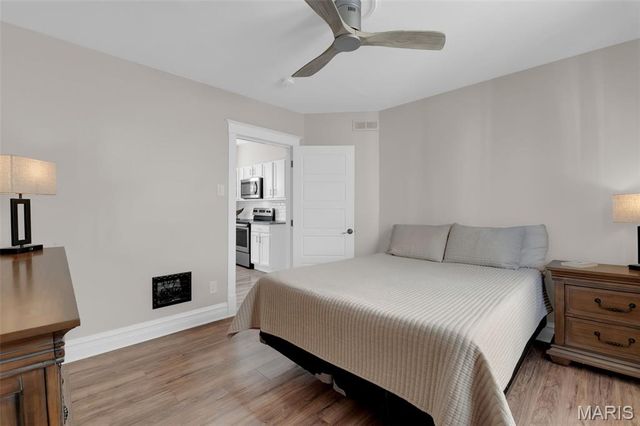 5717 Lansdowne Avenue, St Louis, MO 63109