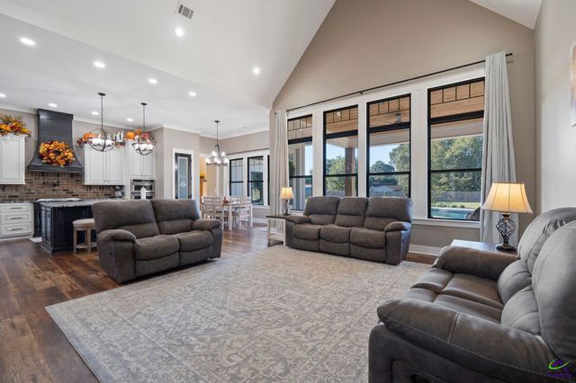 99 Bass Road, Warner Robins, GA 31088