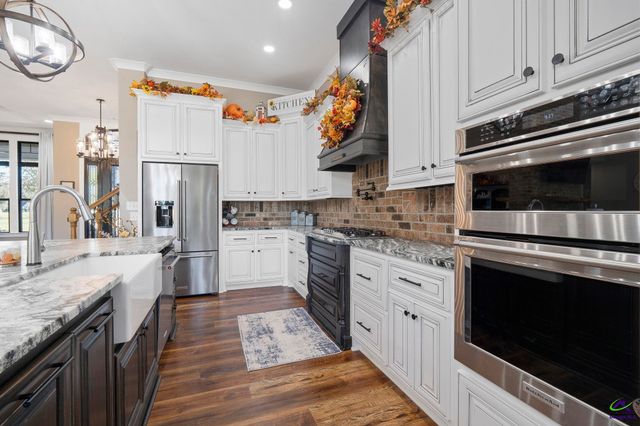 99 Bass Road, Warner Robins, GA 31088