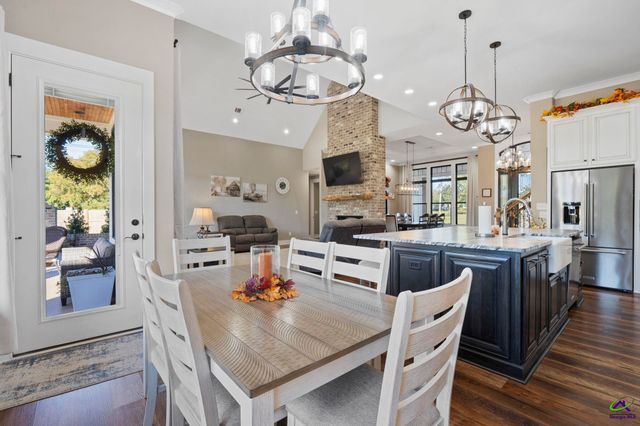 99 Bass Road, Warner Robins, GA 31088