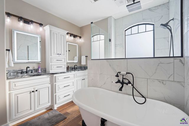 99 Bass Road, Warner Robins, GA 31088
