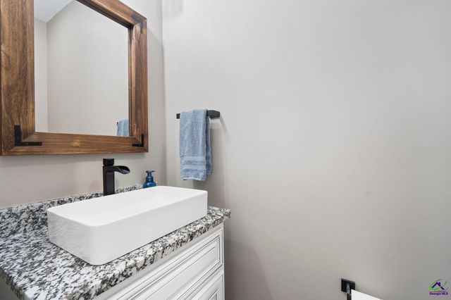 99 Bass Road, Warner Robins, GA 31088