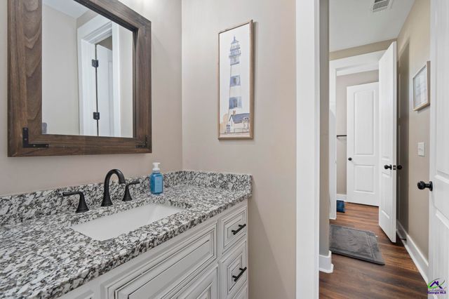 99 Bass Road, Warner Robins, GA 31088