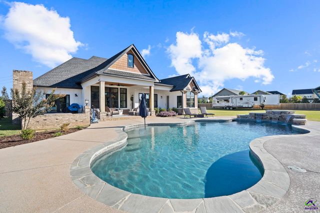 99 Bass Road, Warner Robins, GA 31088