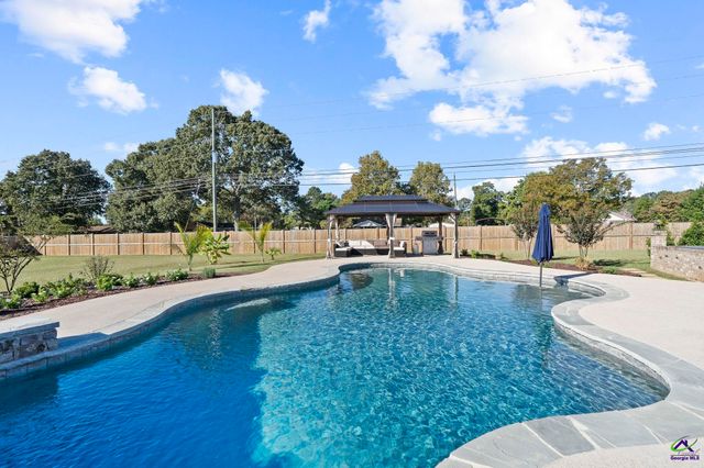 99 Bass Road, Warner Robins, GA 31088