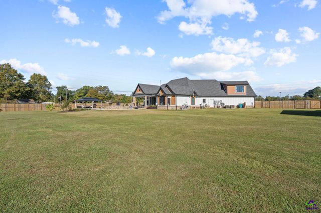 99 Bass Road, Warner Robins, GA 31088