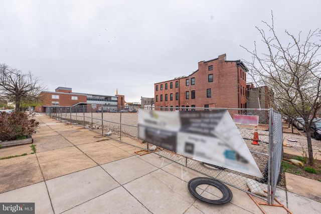 901 S ELLWOOD AVE, Baltimore, MD 21224