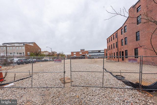901 S ELLWOOD AVE, Baltimore, MD 21224