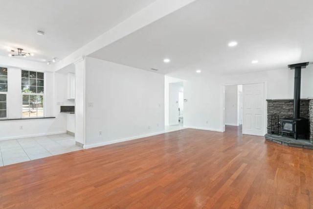 205 Waring, Riverside, CA 92507