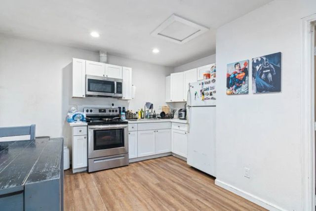 205 Waring, Riverside, CA 92507