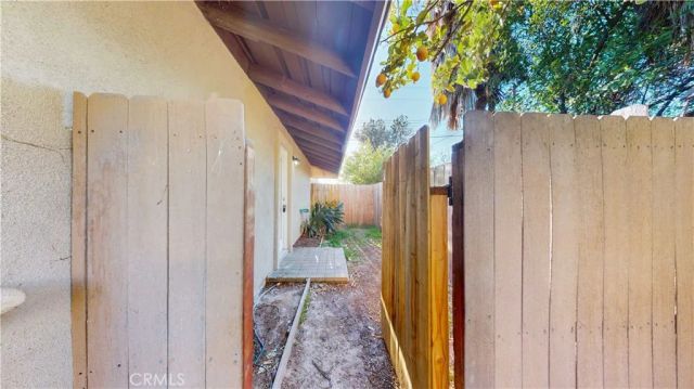 205 Waring, Riverside, CA 92507