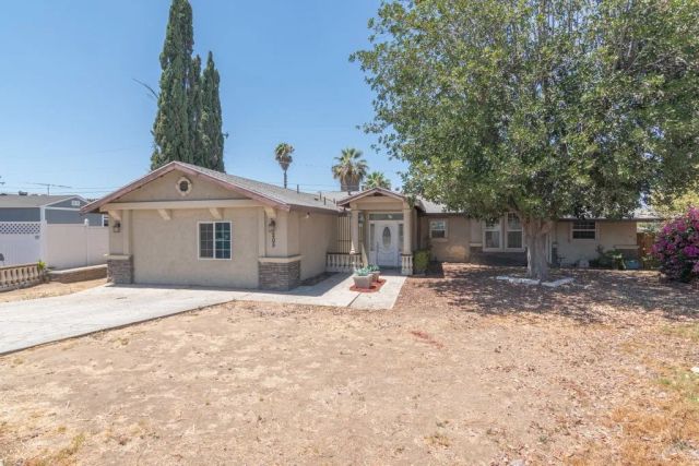 205 Waring, Riverside, CA 92507