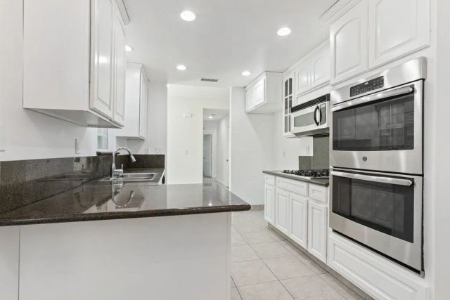205 Waring, Riverside, CA 92507