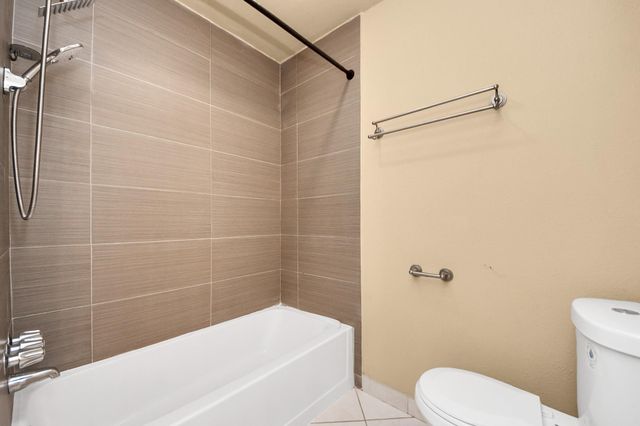 10711 Forest Leaf Drive, Sugar Land, TX 77498