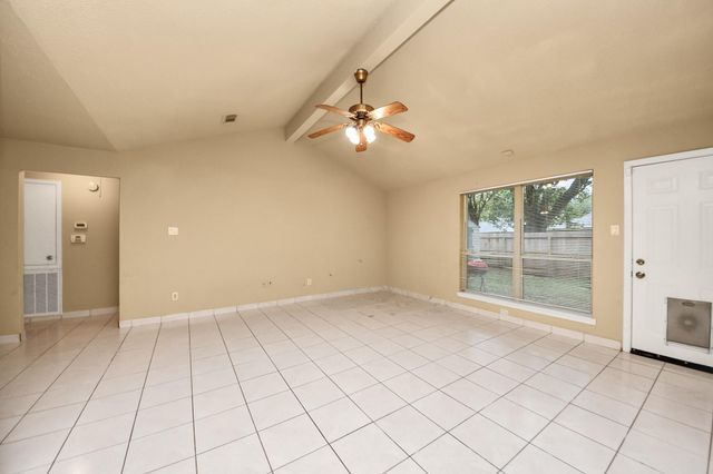 10711 Forest Leaf Drive, Sugar Land, TX 77498