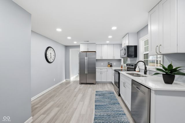 45 Main Cross, Greenfield, IN 46140