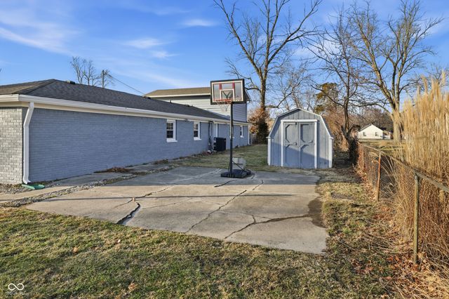 45 Main Cross, Greenfield, IN 46140