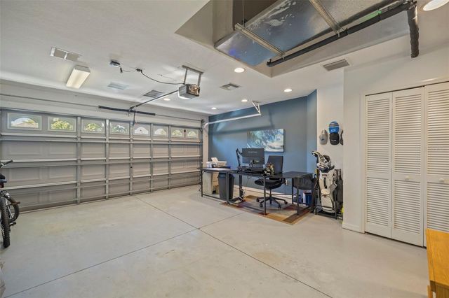 4352 ENGLISH TURN WAY, Wesley Chapel, FL 33543