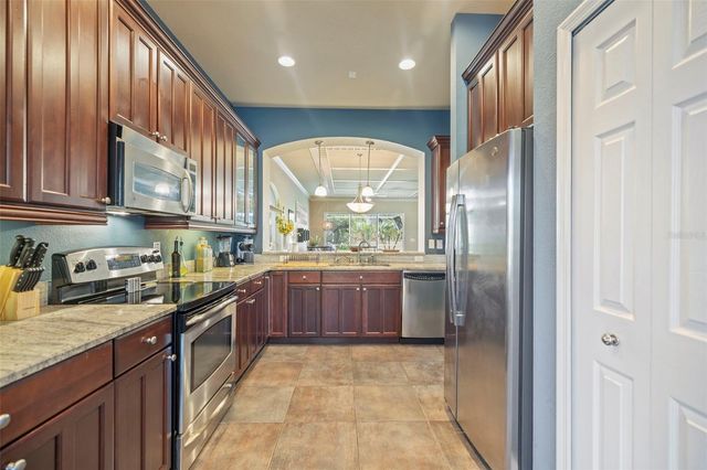 4352 ENGLISH TURN WAY, Wesley Chapel, FL 33543