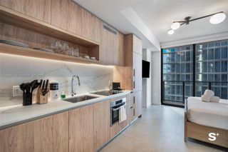 11 NE 6th Street 2206, Miami, FL 33132