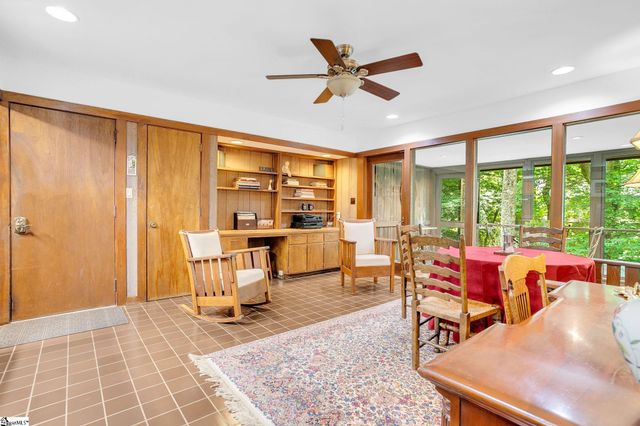 2 Craigwood Road, Greenville, SC 29607