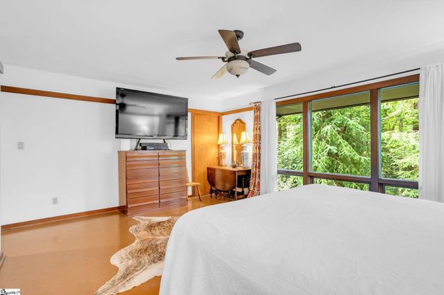 2 Craigwood Road, Greenville, SC 29607