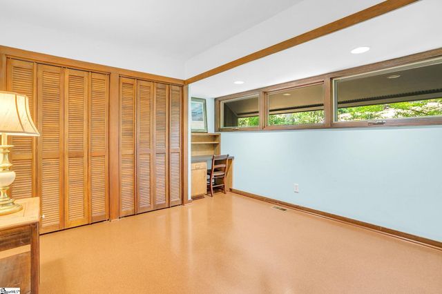 2 Craigwood Road, Greenville, SC 29607