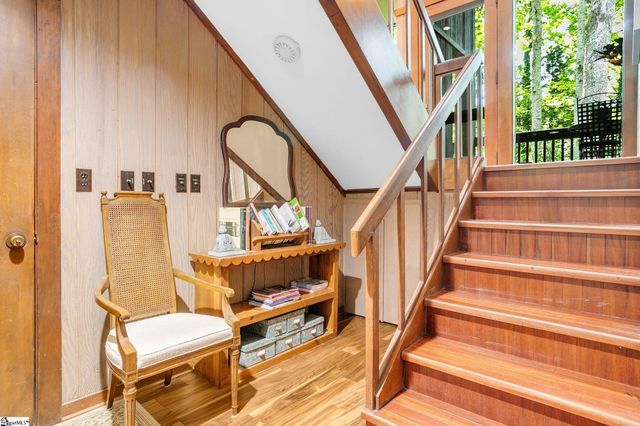 2 Craigwood Road, Greenville, SC 29607