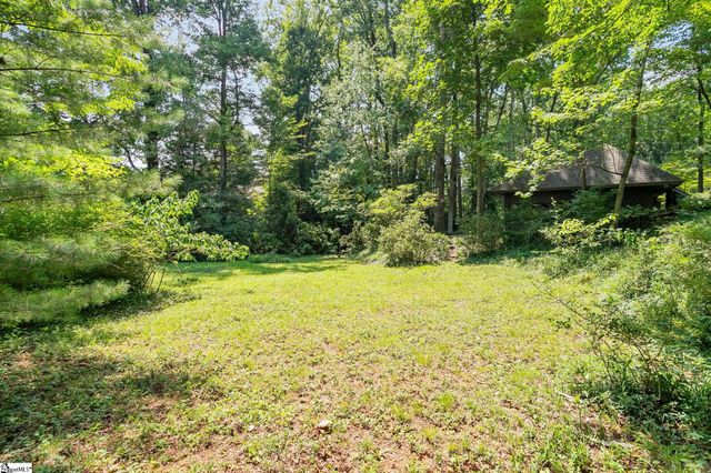2 Craigwood Road, Greenville, SC 29607