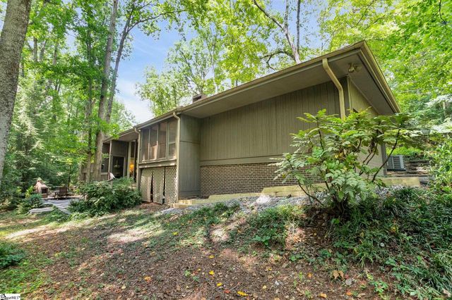 2 Craigwood Road, Greenville, SC 29607