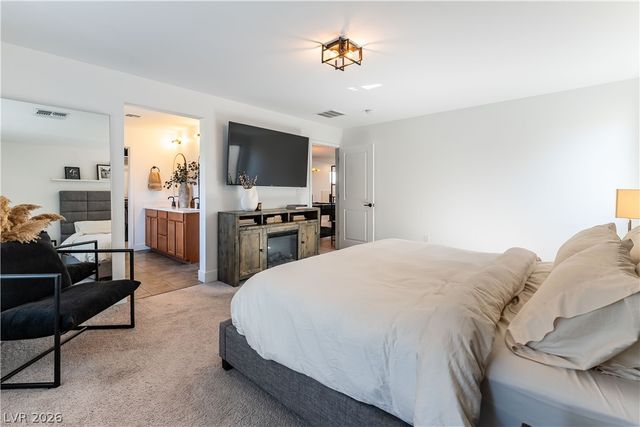 10010 Pasque Flower Court, Las Vegas, NV 89178