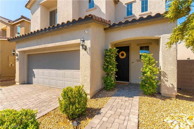10010 Pasque Flower Court, Las Vegas, NV 89178
