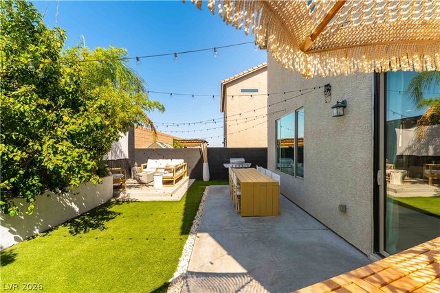 10010 Pasque Flower Court, Las Vegas, NV 89178