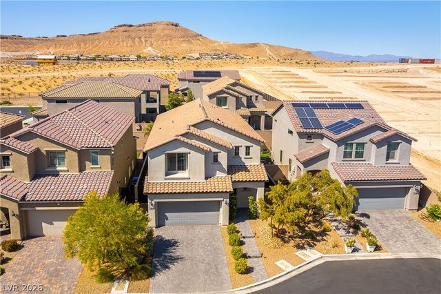 10010 Pasque Flower Court, Las Vegas, NV 89178